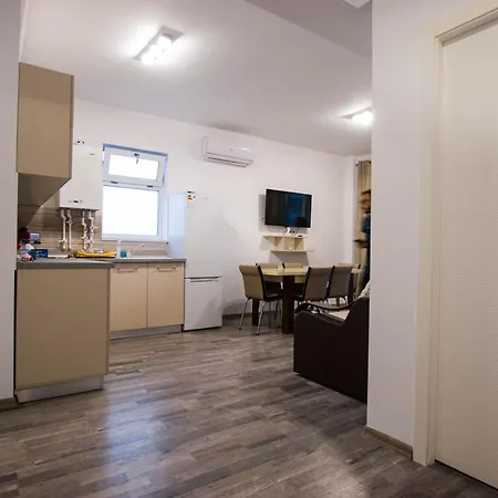 Dor De Mare - Georgia - 200m From The Beach ! Apartmán Năvodari
